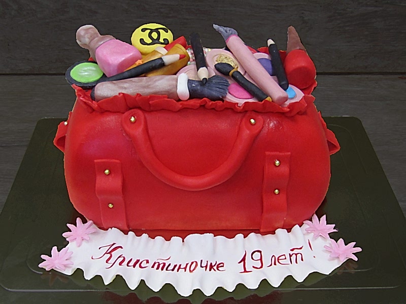 Торт для девочки "Сумочка"